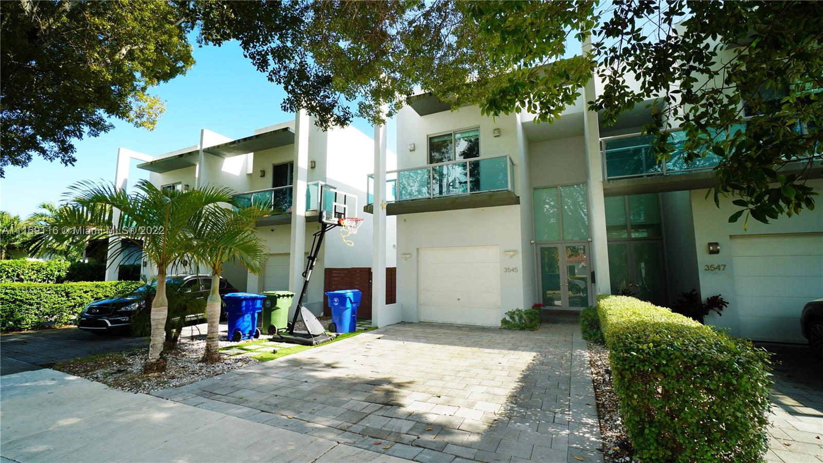 3545 SW 1st Ave # 3545