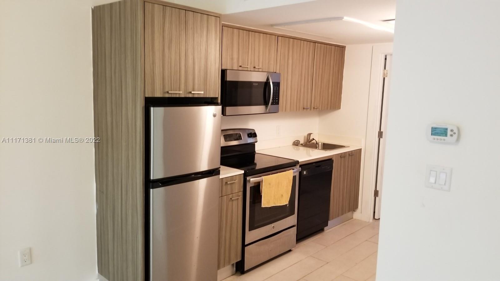 740 Meridian Ave # 12
