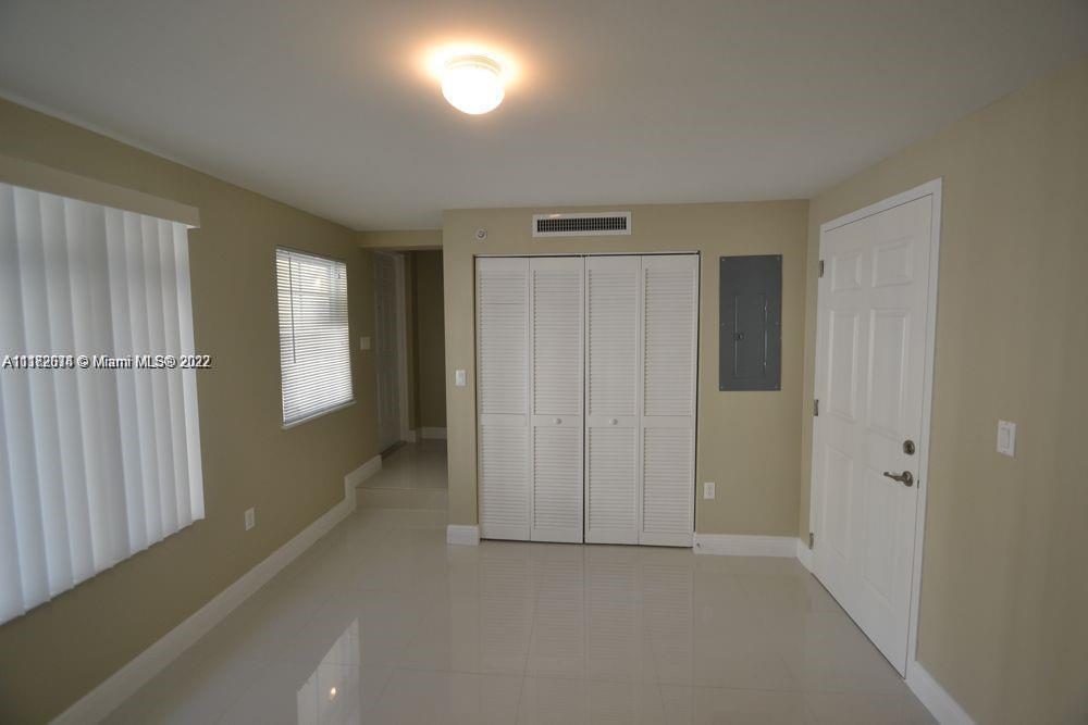 2802 NE 184th Ter # 134