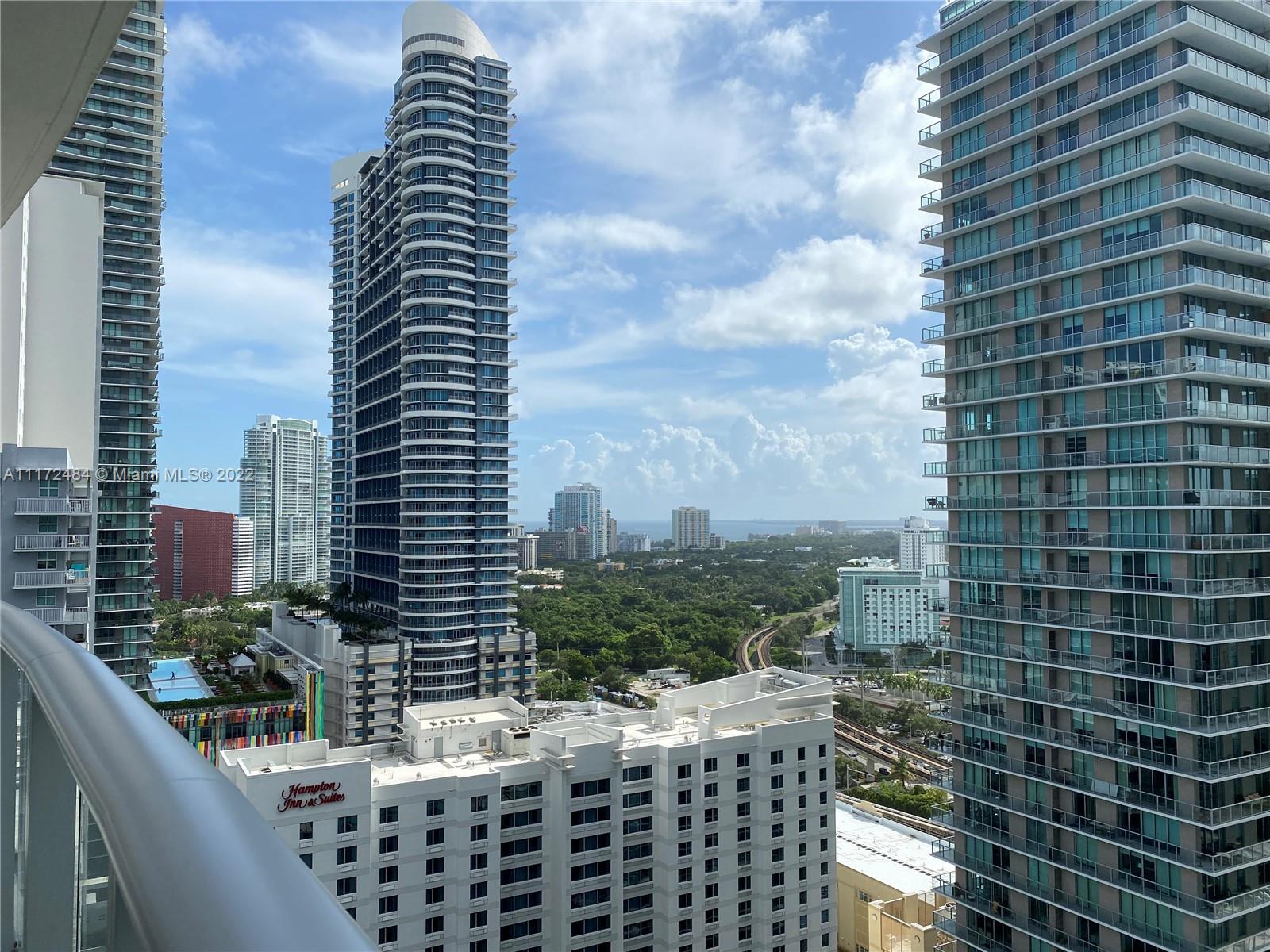 1100 S MIAMI AV Unit: 2305