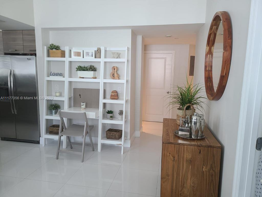 1250 S Miami Ave Unit: 814