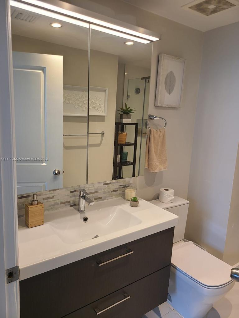 1250 S Miami Ave Unit: 814