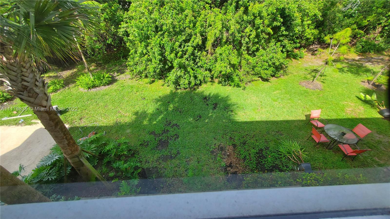 1330 CRYSTAL WAY # 8B