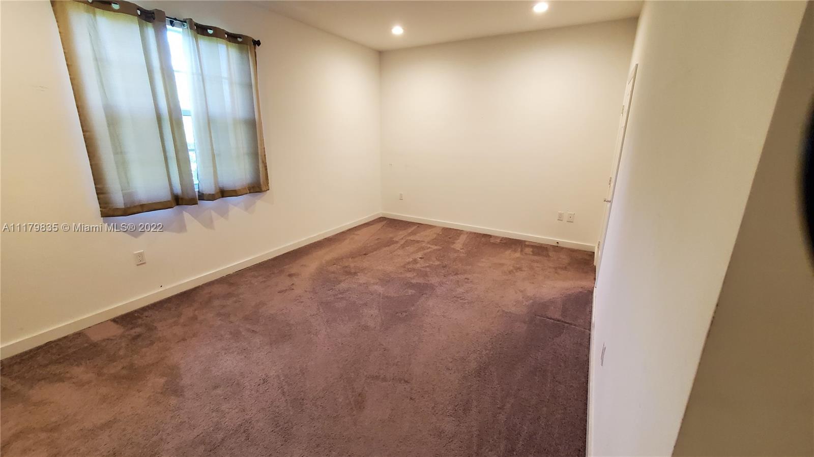 1330 CRYSTAL WAY # 8B