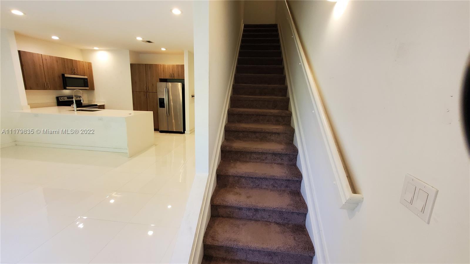 1330 CRYSTAL WAY # 8B