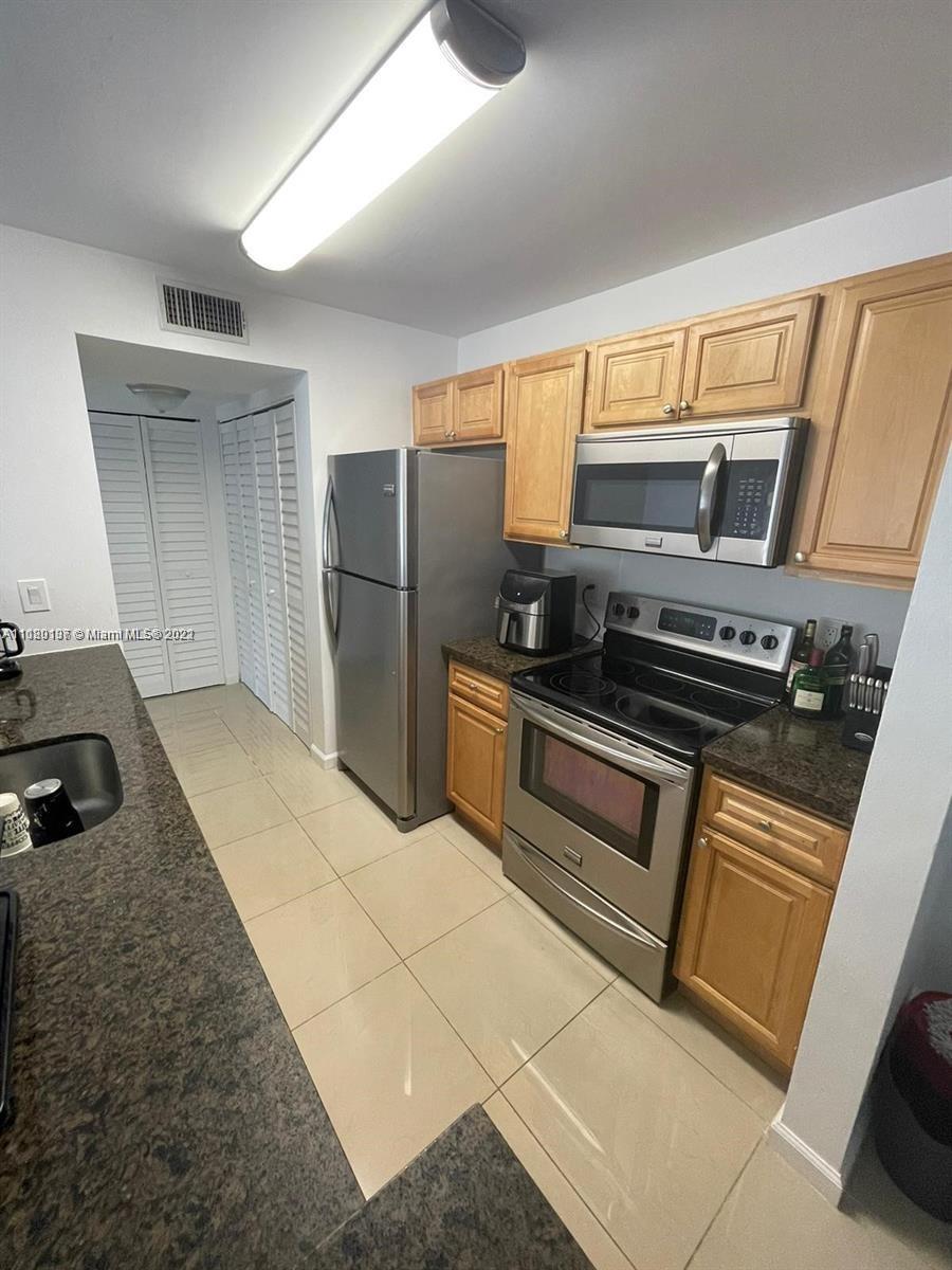 15821 SW 104th Ter # 203