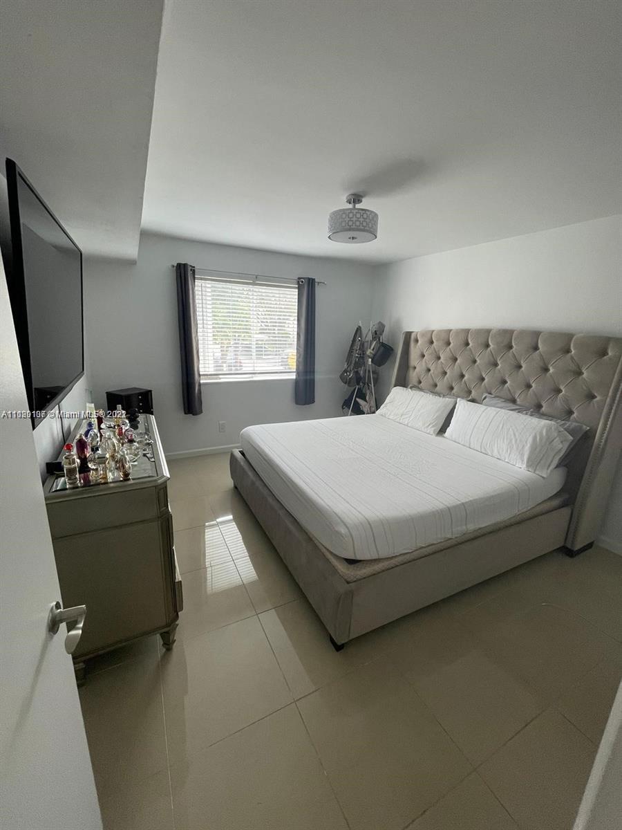 15821 SW 104th Ter # 203