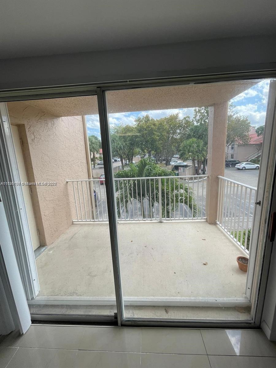 15821 SW 104th Ter # 203