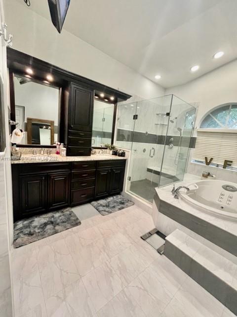 5716 NW 50th St