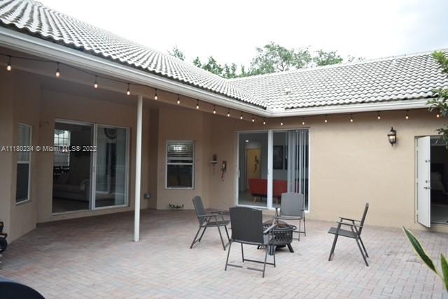 5716 NW 50th St