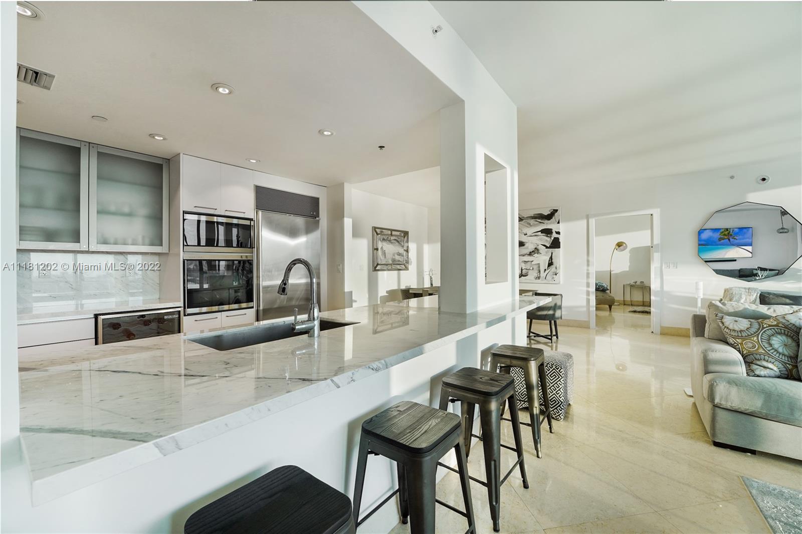 520 West Ave # 1602