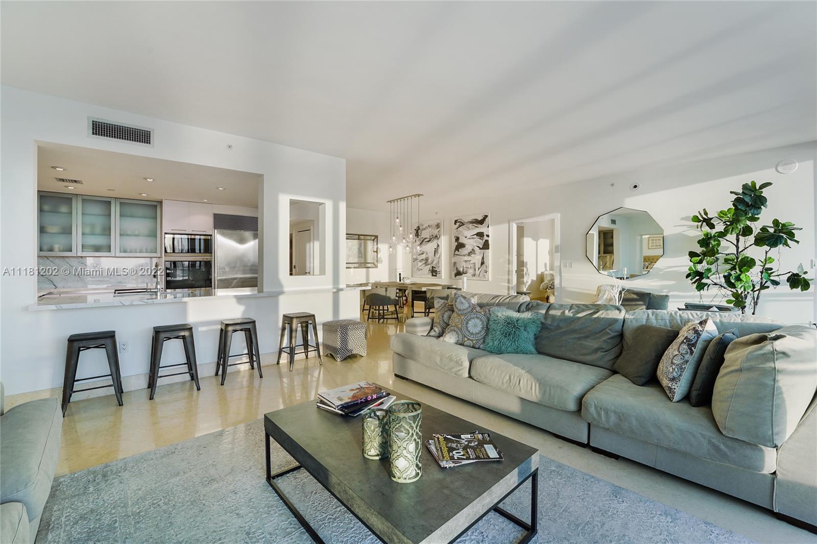520 West Ave # 1602