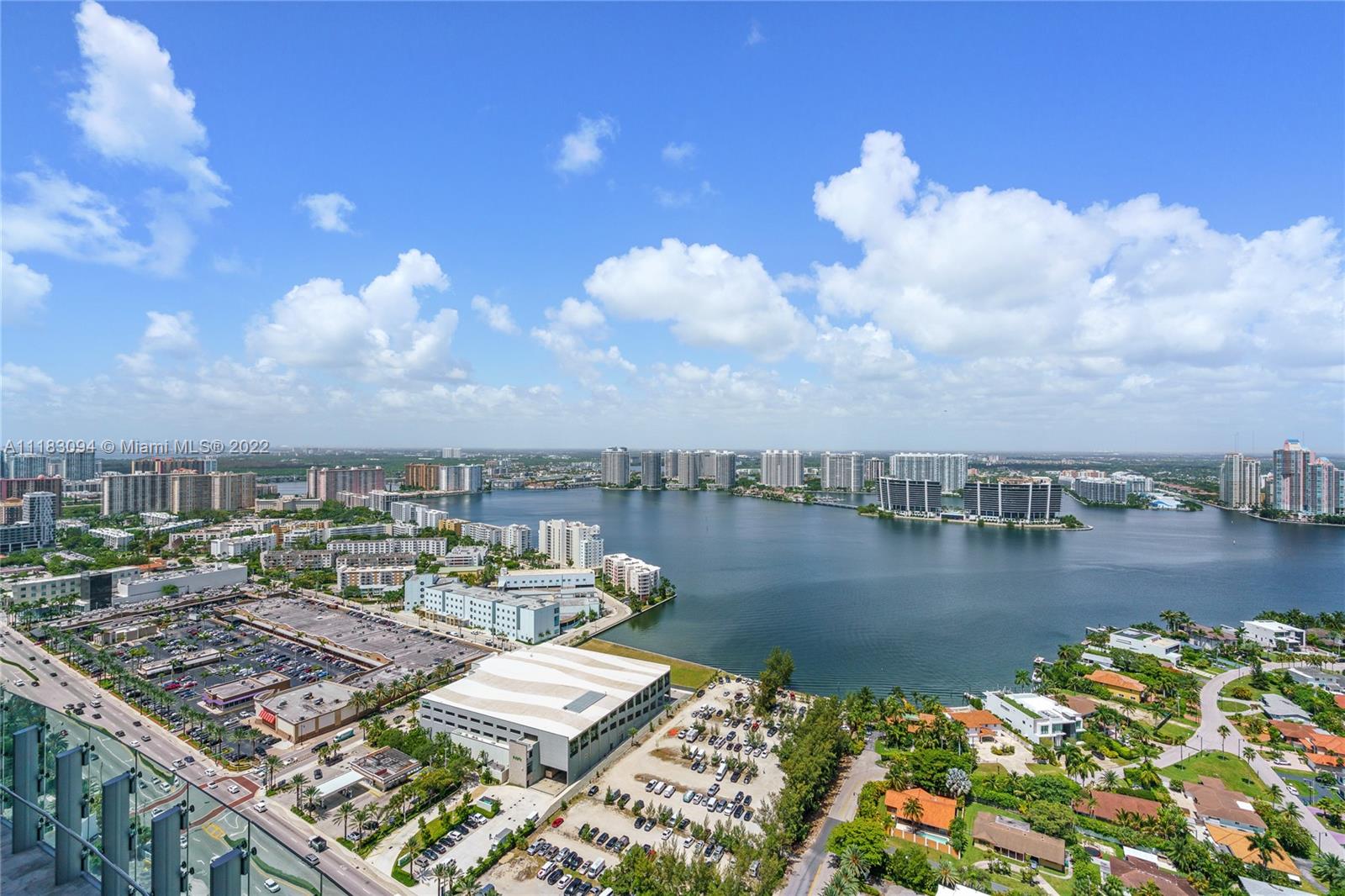 18501 Collins Ave # 3302