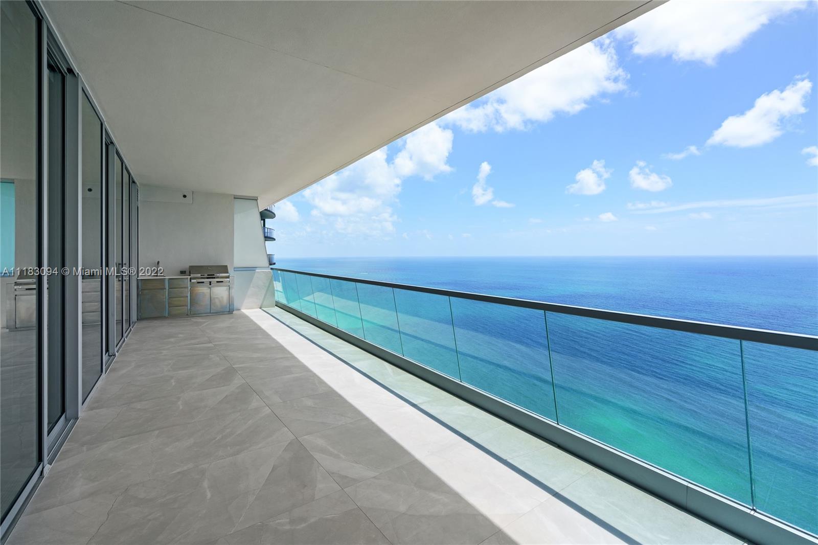 18501 Collins Ave # 3302
