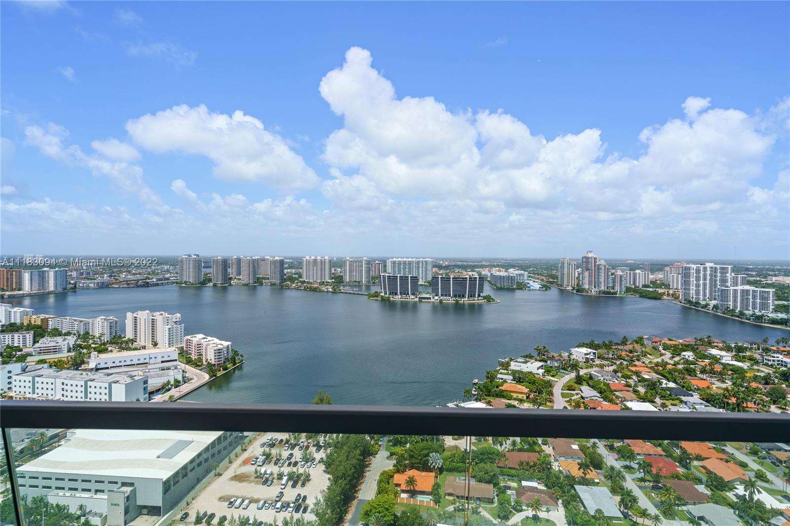 18501 Collins Ave # 3302