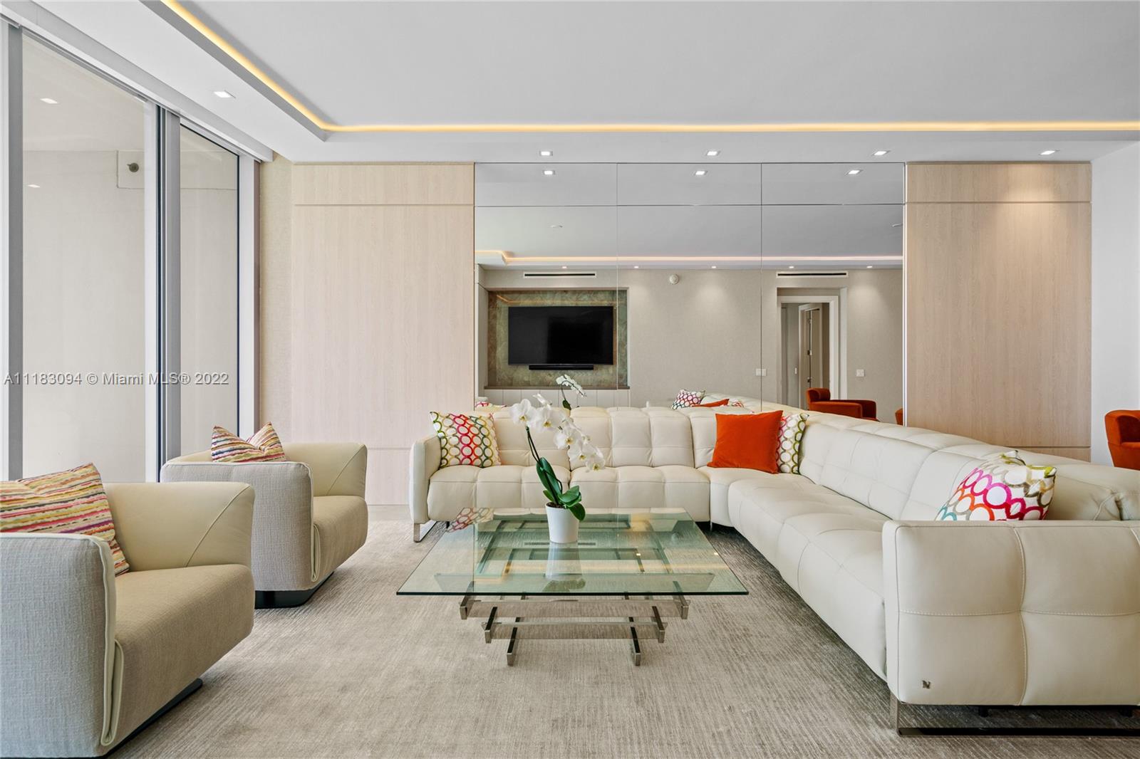 18501 Collins Ave # 3302