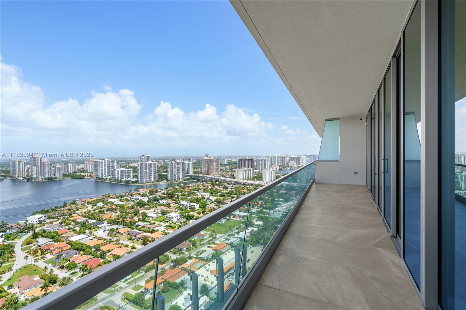 18501 Collins Ave # 3302