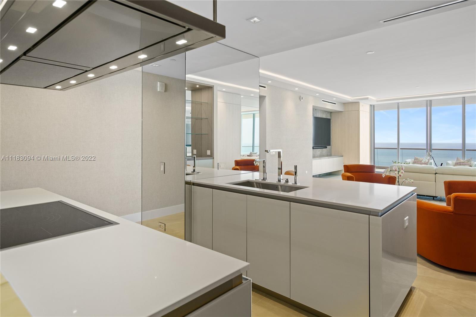 18501 Collins Ave # 3302