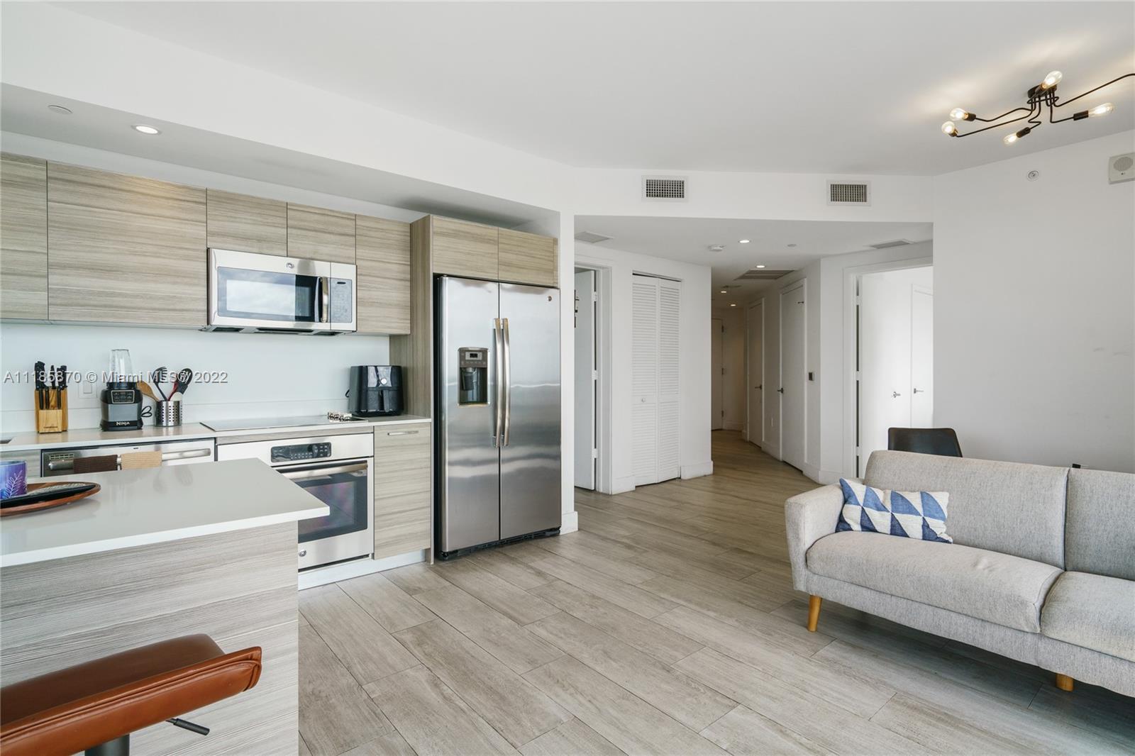121 NE 34 ST # 1816
