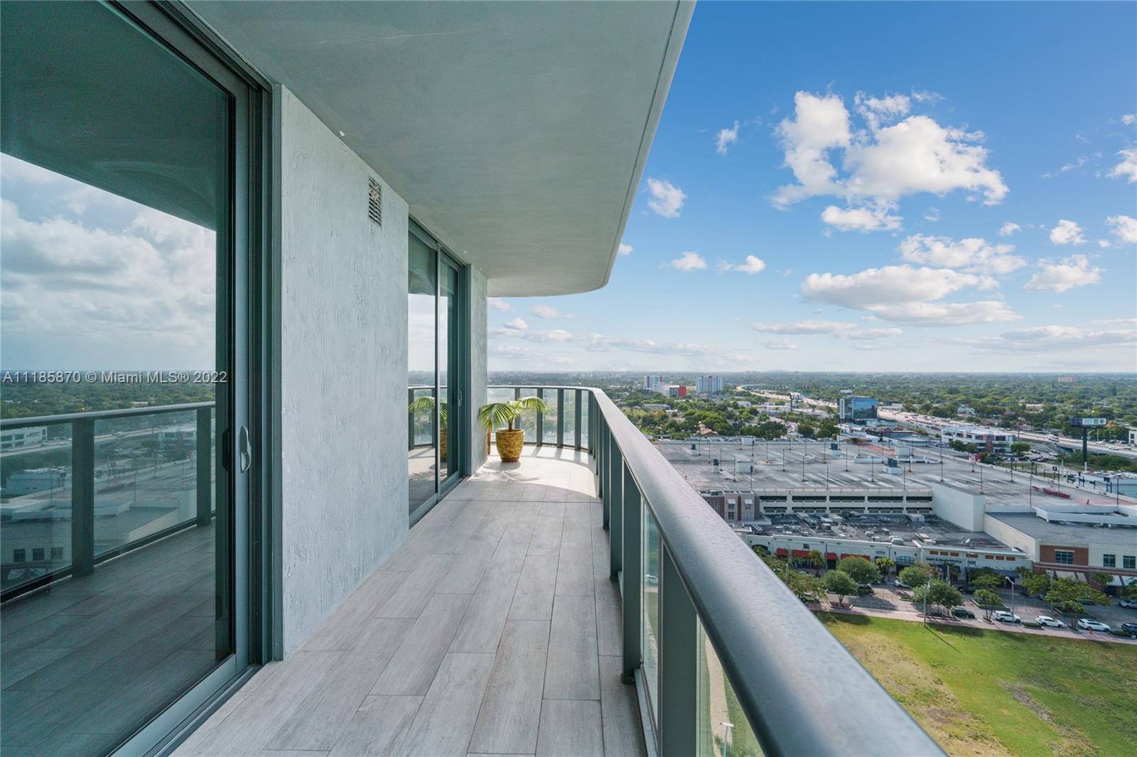 121 NE 34 ST # 1816