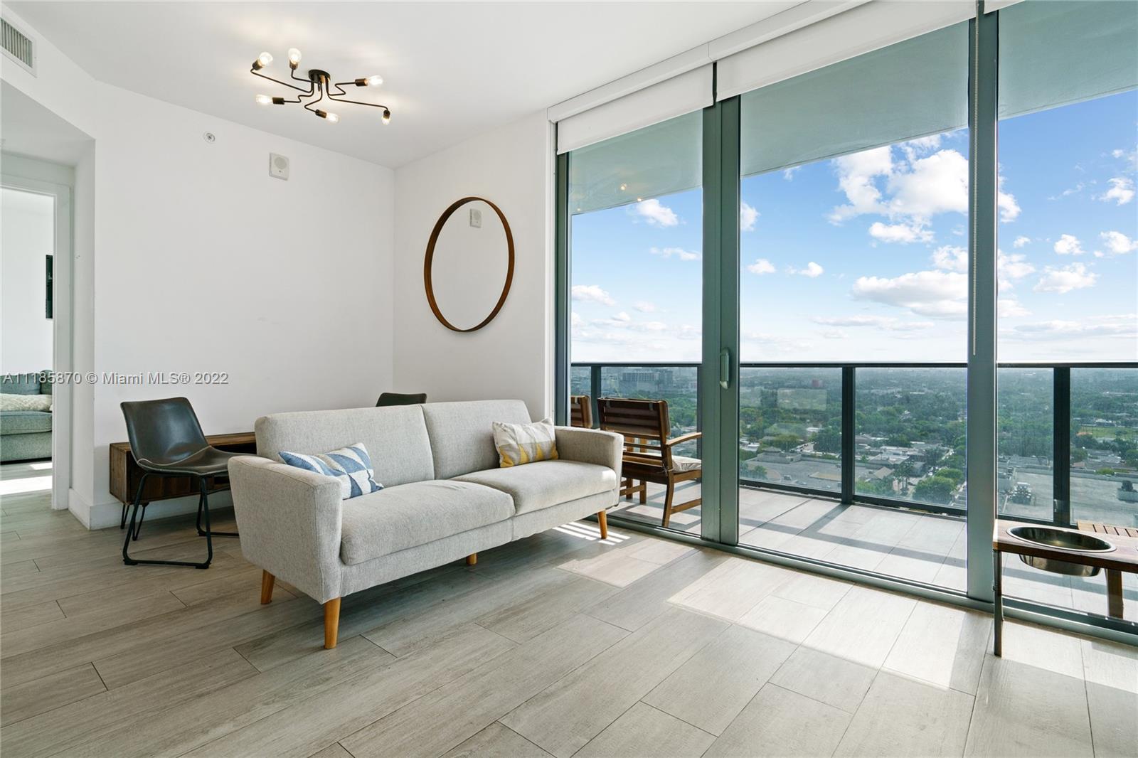121 NE 34 ST # 1816