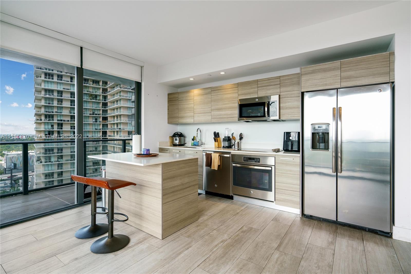 121 NE 34 ST # 1816