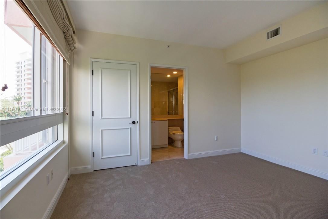 785 Crandon Blvd # 506