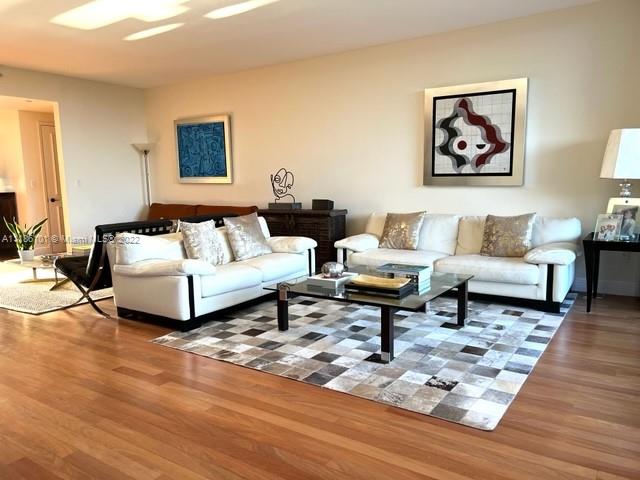 785 Crandon Blvd # 506