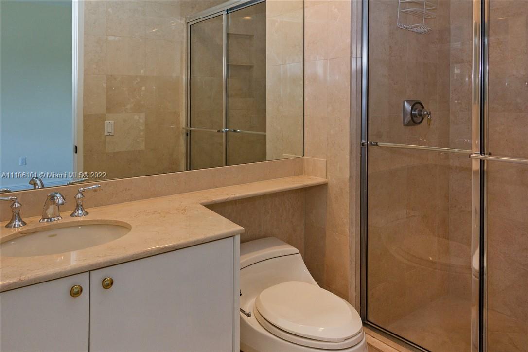 785 Crandon Blvd # 506