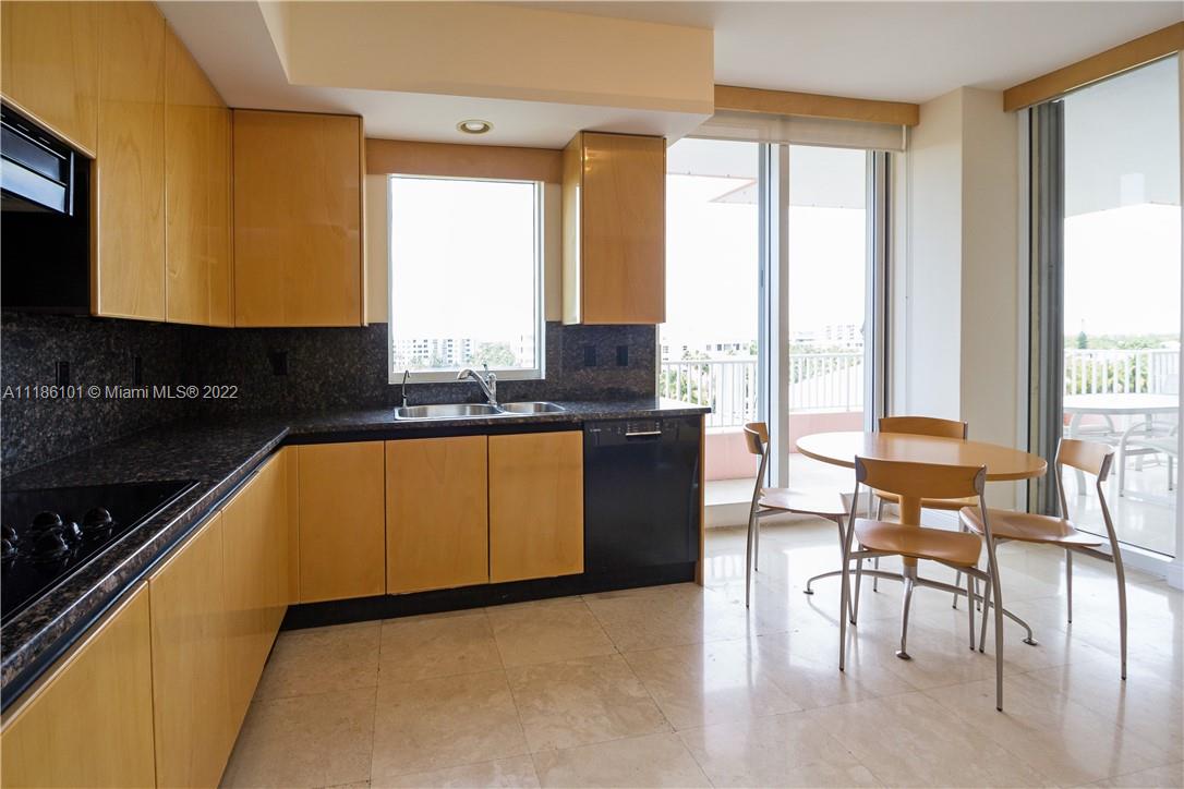785 Crandon Blvd # 506