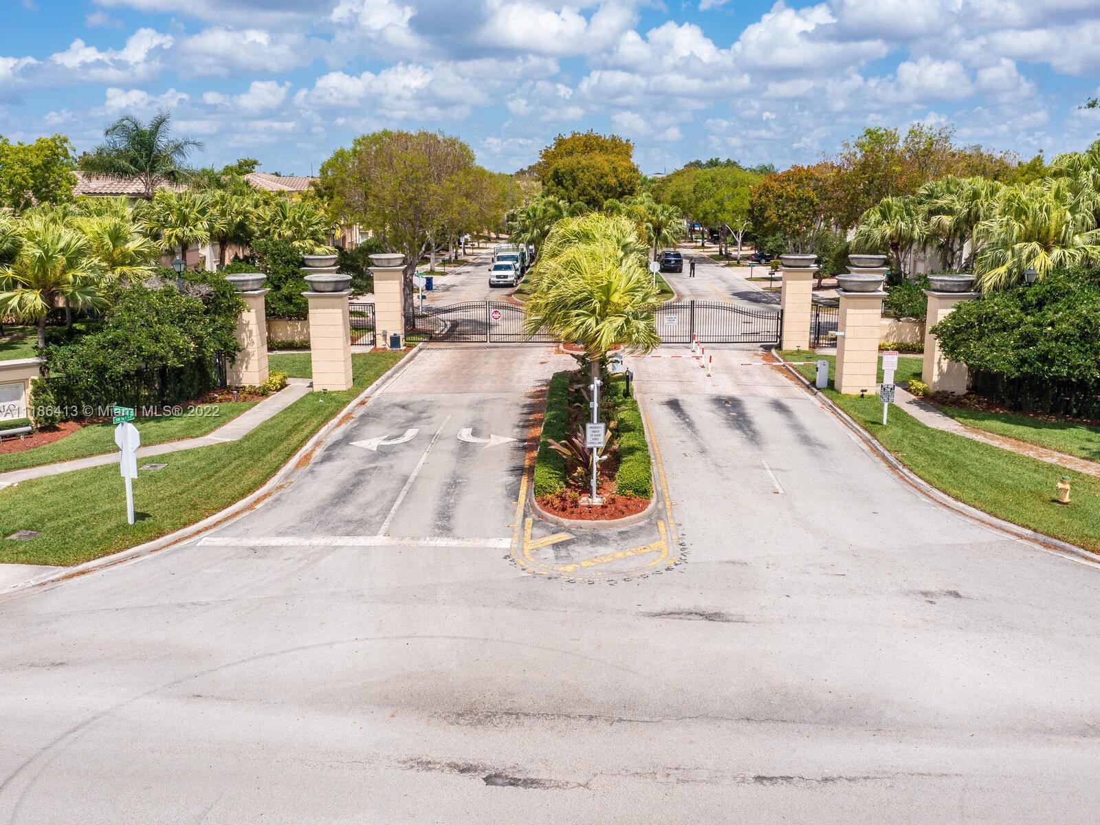 4785 SW 164th Ave Unit: .