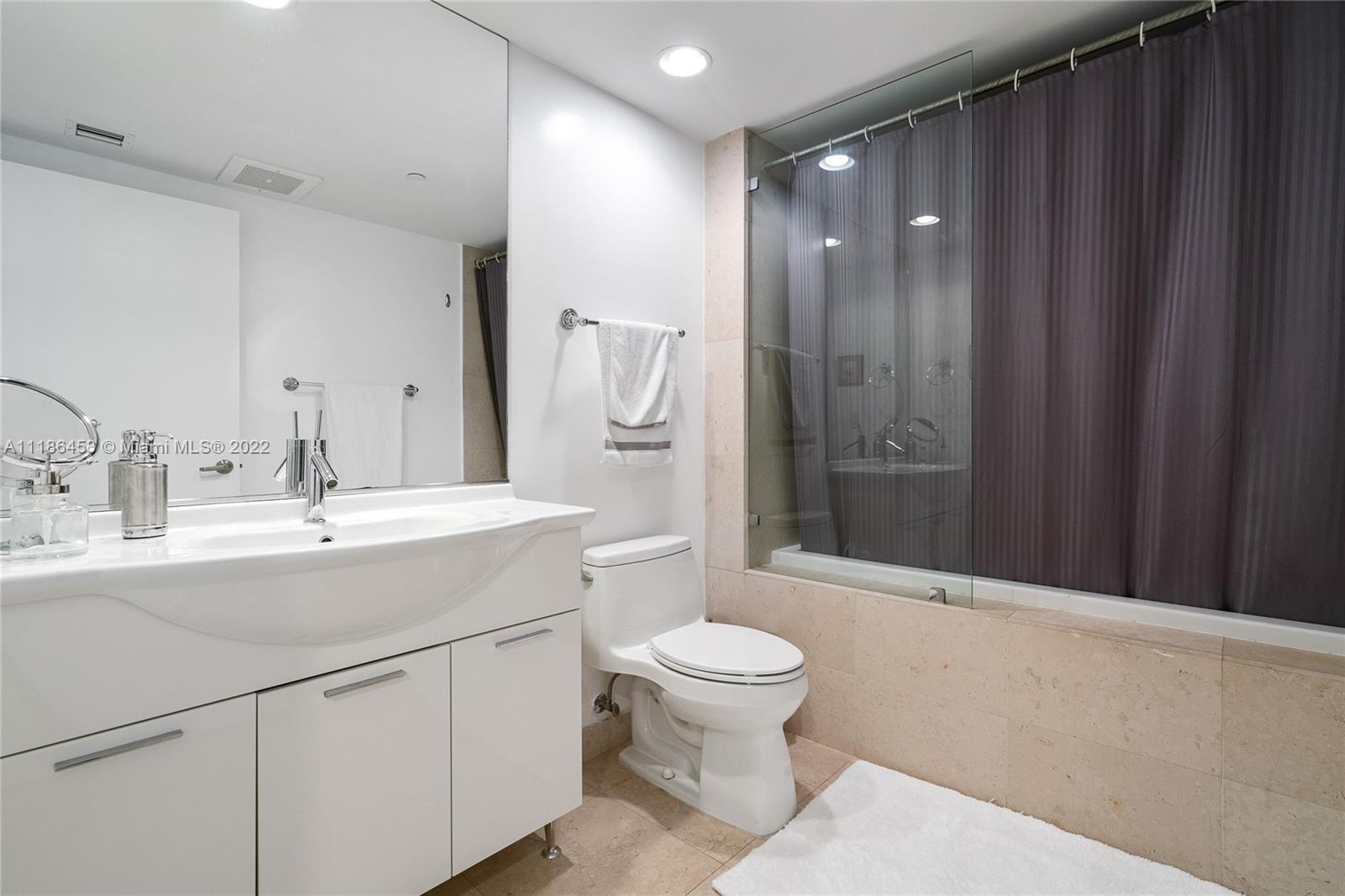 475 BRICKELL AVE # 2610