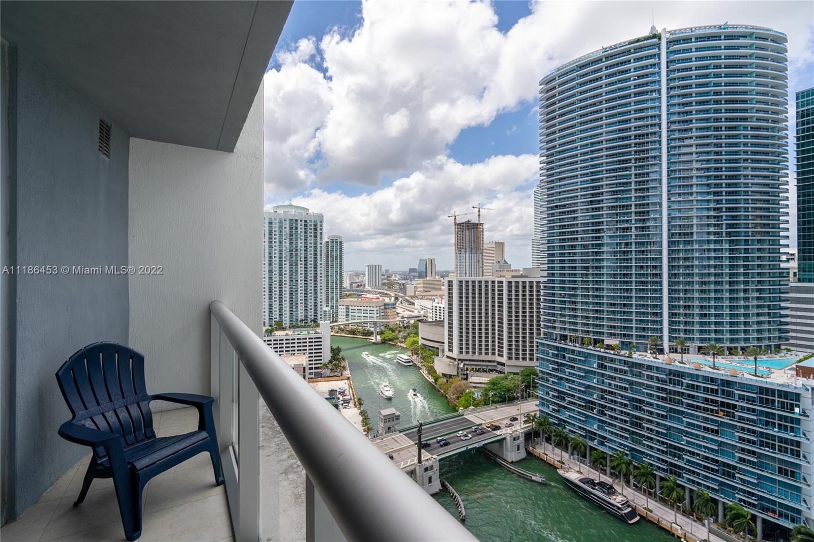 475 BRICKELL AVE # 2610