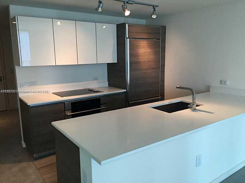 1100 S Miami Ave Unit: 1811