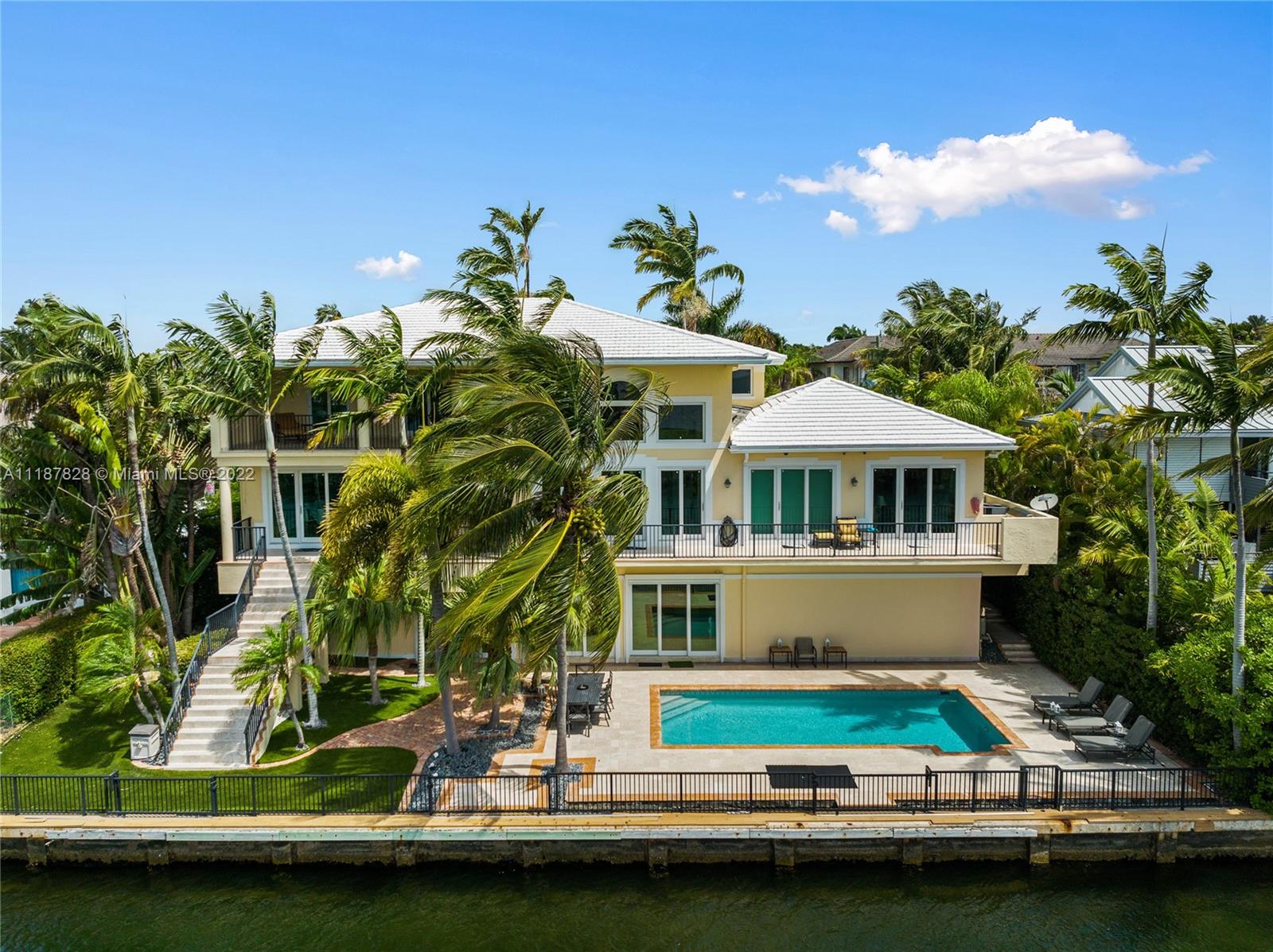 850 San Pedro Ave