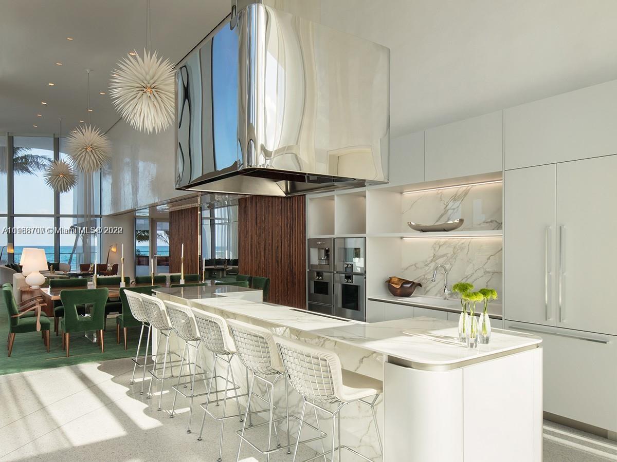 16901 Collins Ave # 1502