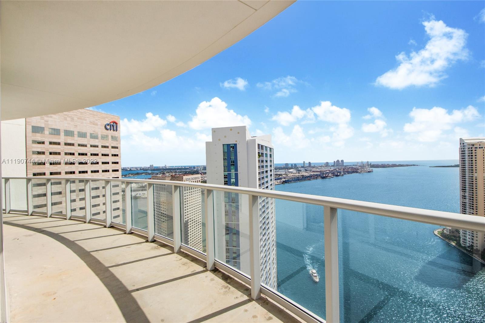 300 S Biscayne Blvd # 2608 Unit: T-2608