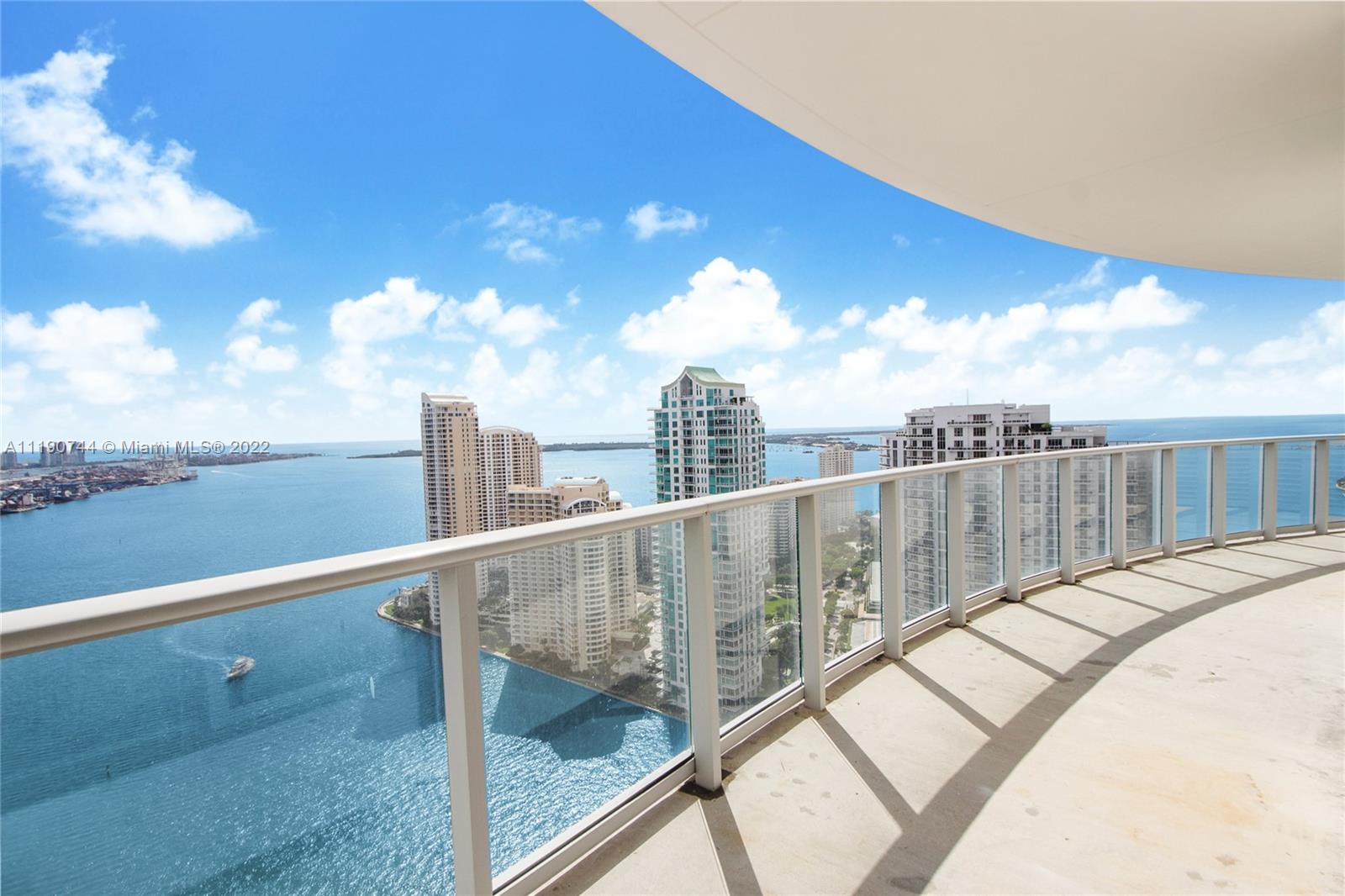 300 S Biscayne Blvd # 2608 Unit: T-2608