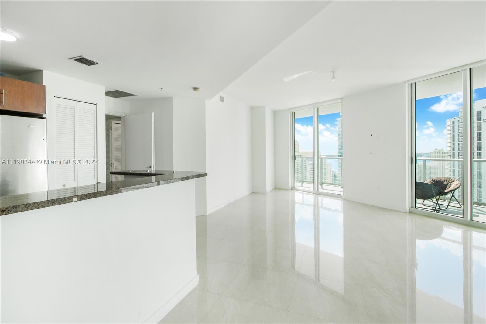 300 S Biscayne Blvd # 2608 Unit: T-2608