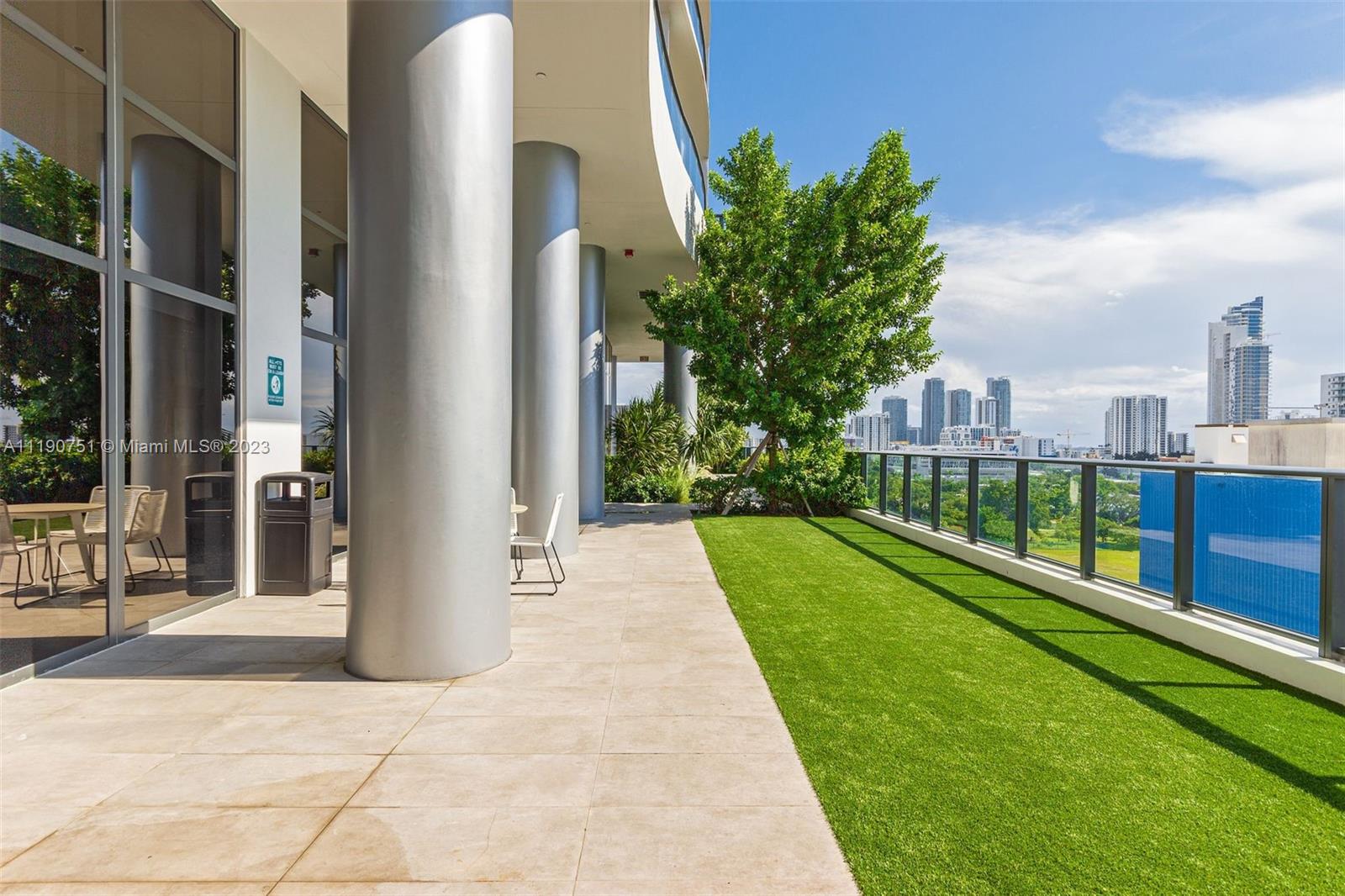 1600 NE 1st Ave # 2418