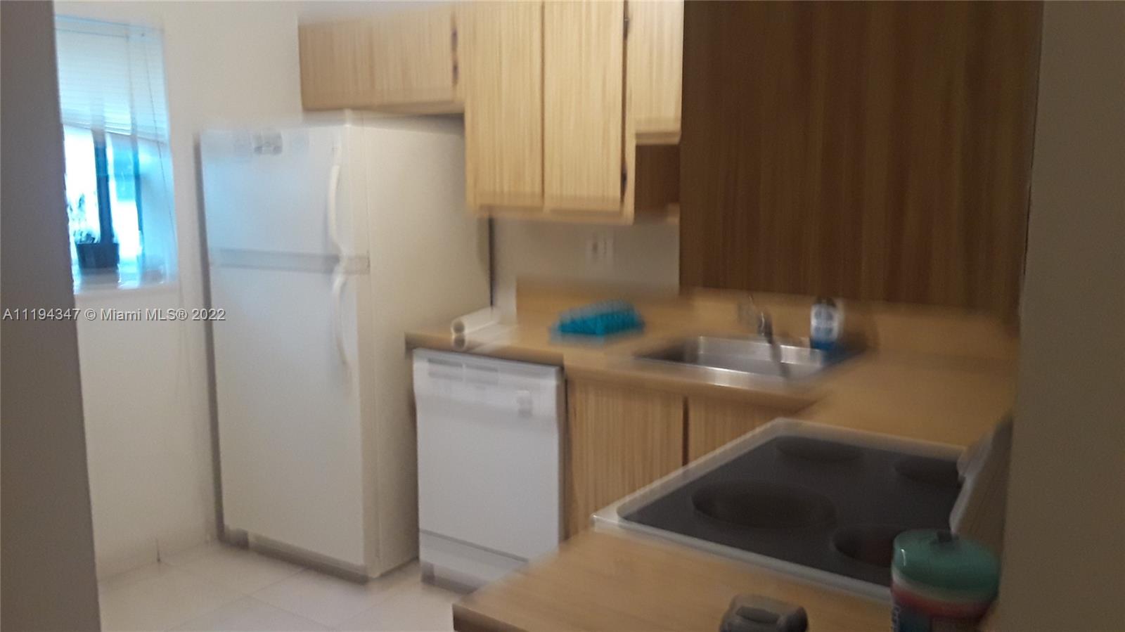 303 Gardens Dr # 105