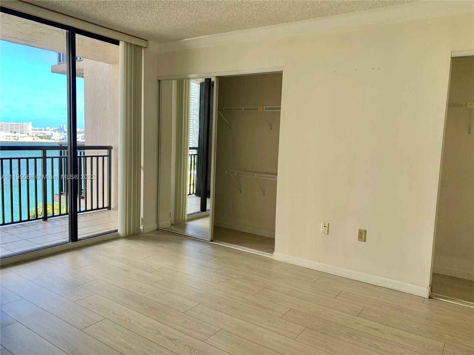 540 Brickell Key Dr # 1026