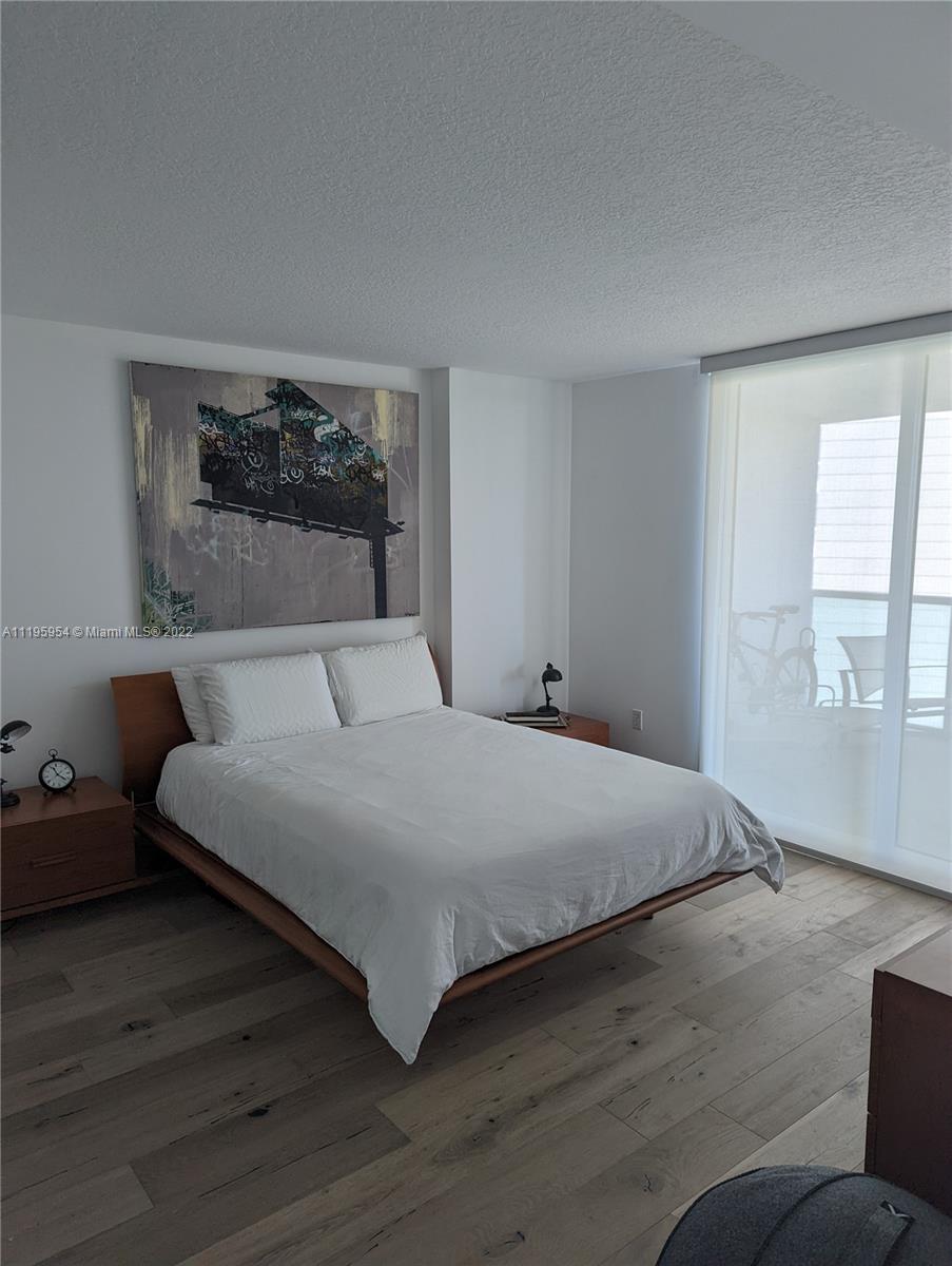 2101 Brickell Ave # 1010