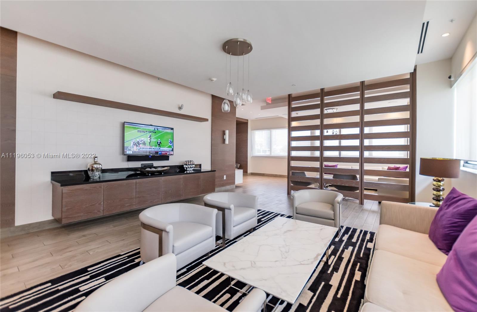 999 SW 1st Ave # 3107