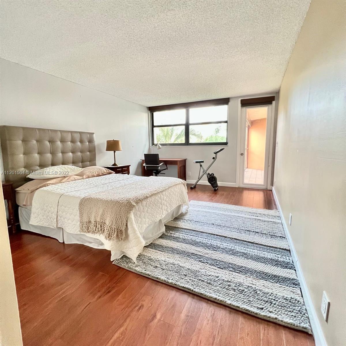 16401 Golf Club Rd # 303