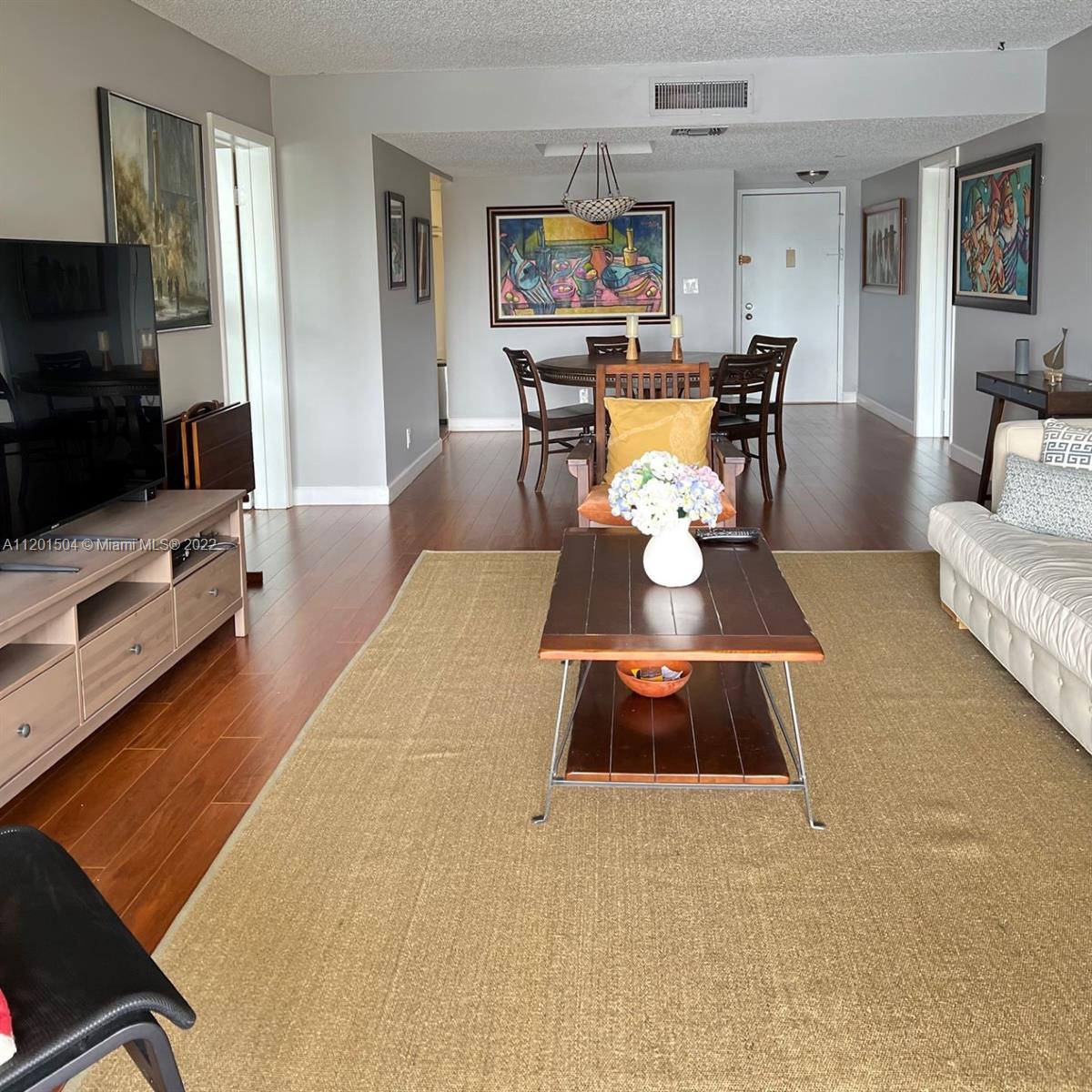 16401 Golf Club Rd # 303