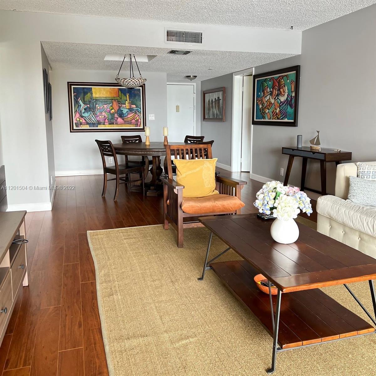16401 Golf Club Rd # 303