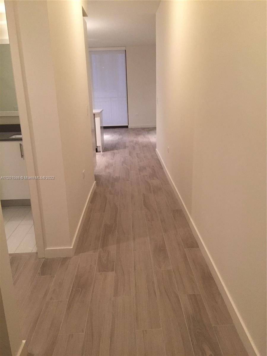 999 SW 1 AVE # 1902