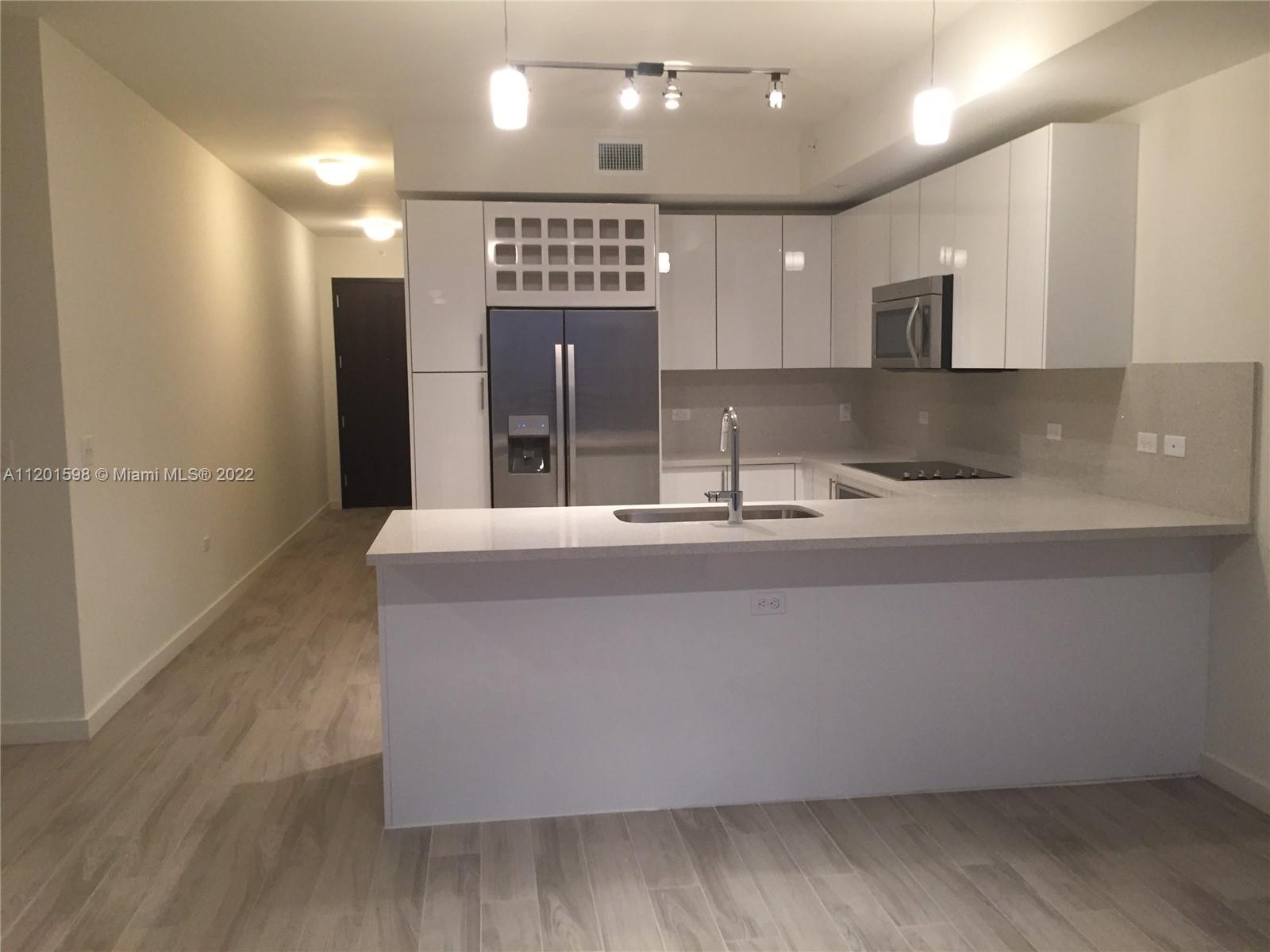 999 SW 1 AVE # 1902