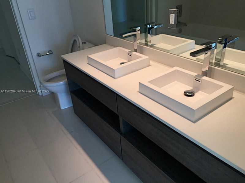 1100 S MIAMI AV Unit: 2603